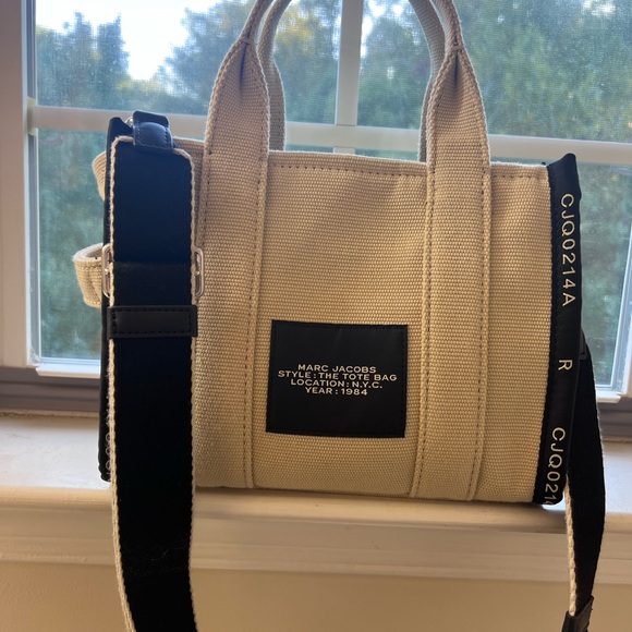 MARC JACOBS TOTE 👜 - Picture 4 of 6